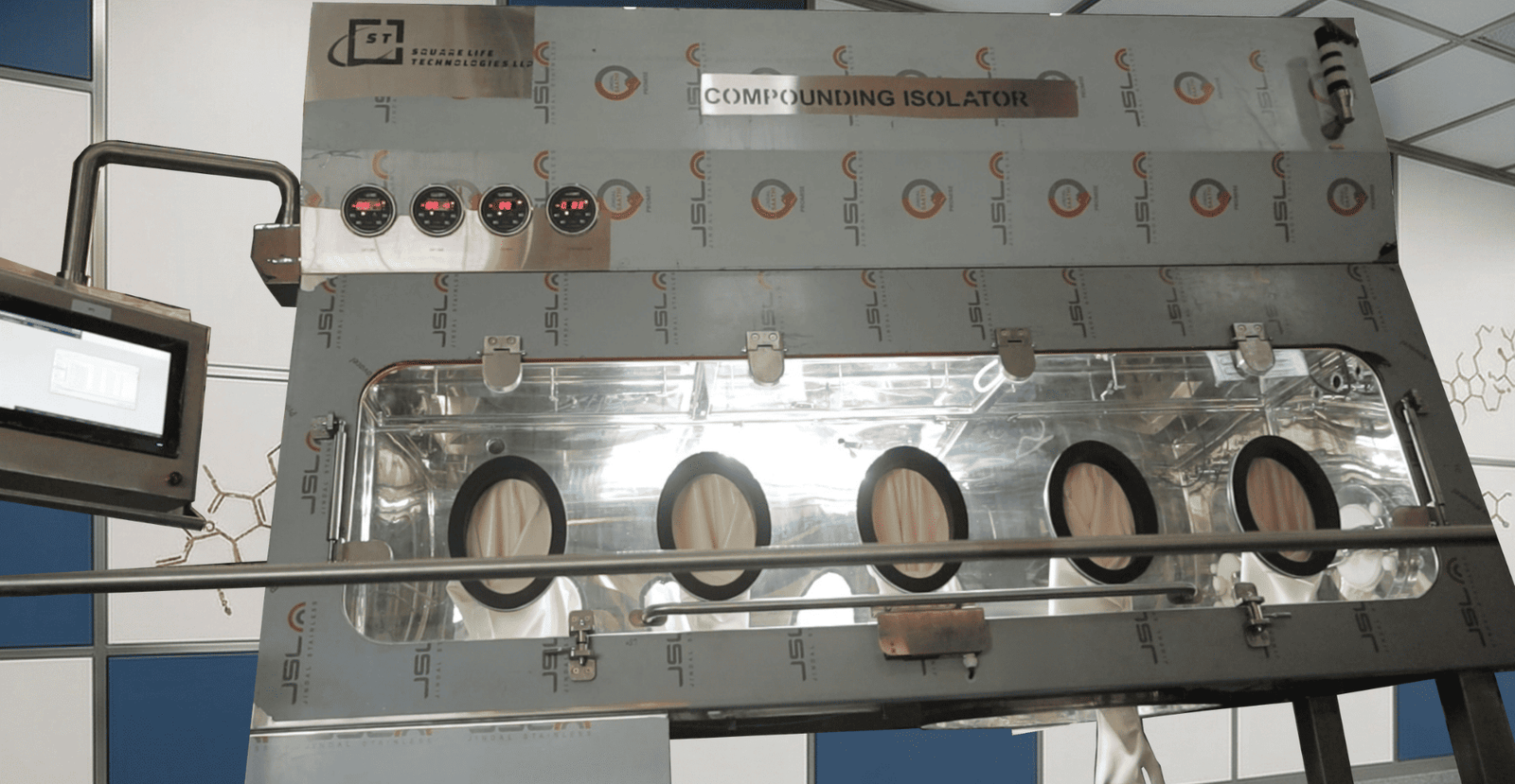 Solution Preparation & Compounding Isolator
